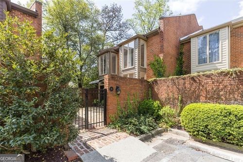 49 Willow Gln, Sandy Springs, GA, 30342-1109 | Card Image