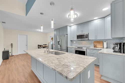 6411 Nw 89th Ave, Tamarac, FL, 33321-3611 | Card Image