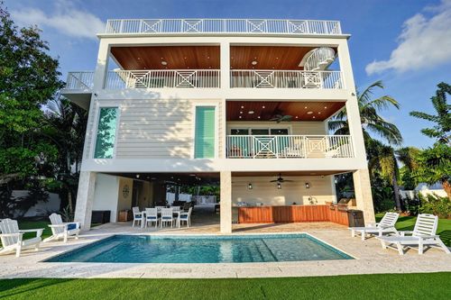 328 S Coconut Palm Blvd, Tavernier, FL, 33070-2251 | Card Image