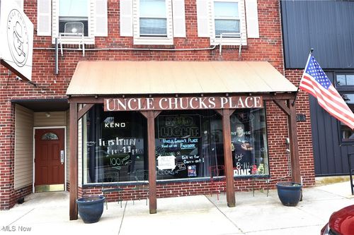 19 W Main St, Wakeman, OH, 44889-9701 | Card Image