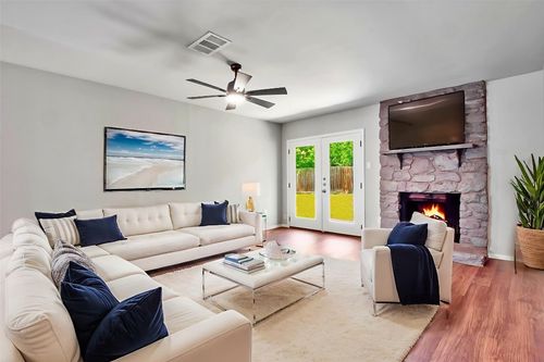 606 Elderberry Cv, Austin, TX, 78745-6517 | Card Image