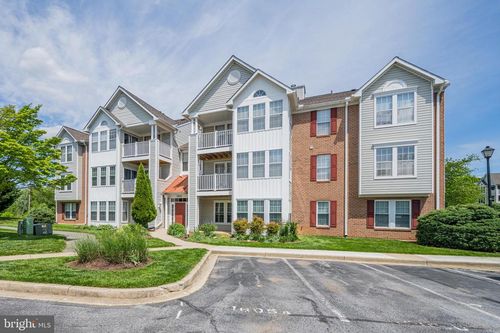 3-2c-1605 Berry Rose Ct, FREDERICK, MD, 21701-9020 | Card Image