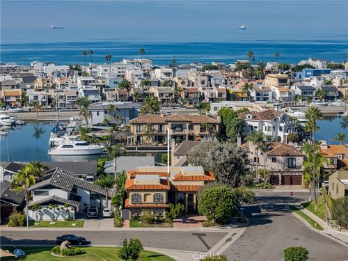16581 Melville Cir, Huntington Beach, CA, 92649 | Card Image