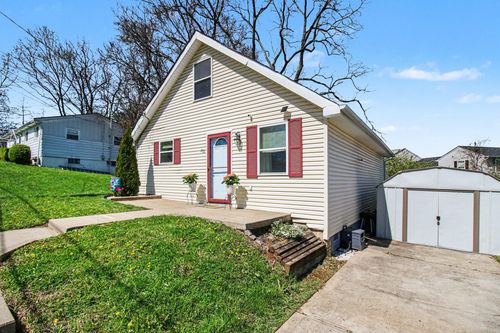 232 Shaw Ave, Elsmere, KY, 41018-2425 | Card Image