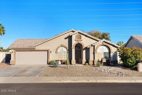 7940 E Dartmouth St, Mesa, AZ, 85207-6679 | Card Image