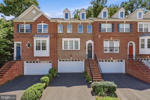 20200 Center Brook Sq, STERLING, VA, 20165-5196 | Card Image