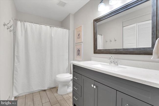 12649 Thunder Chase Dr, House other with 4 bedrooms, 4 bathrooms and null parking in RESTON VA | Image 27