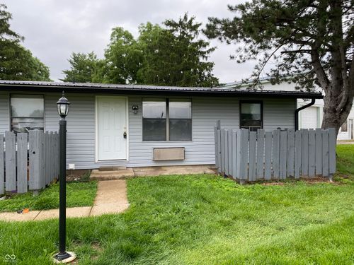21-2000 Indianapolis Road, Crawfordsville, IN, 47933 | Card Image