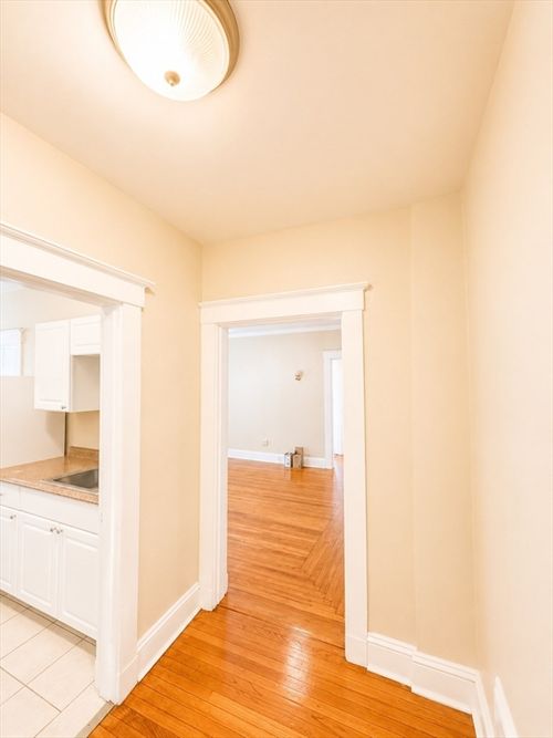 111-415 County St, New Bedford, MA, 02740-5036 | Card Image