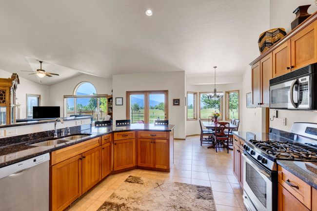 1618 Creekside Dr, House other with 3 bedrooms, 2 bathrooms and null parking in Stevensville MT | Image 10