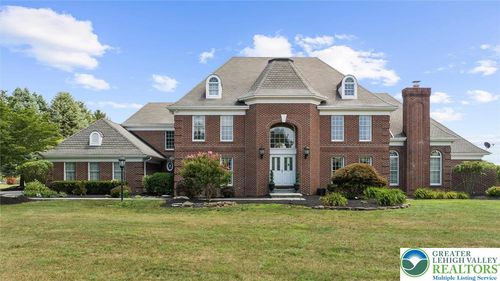 4303 W Wyndemere Cir, Schnecksville, PA, 18078-3537 | Card Image
