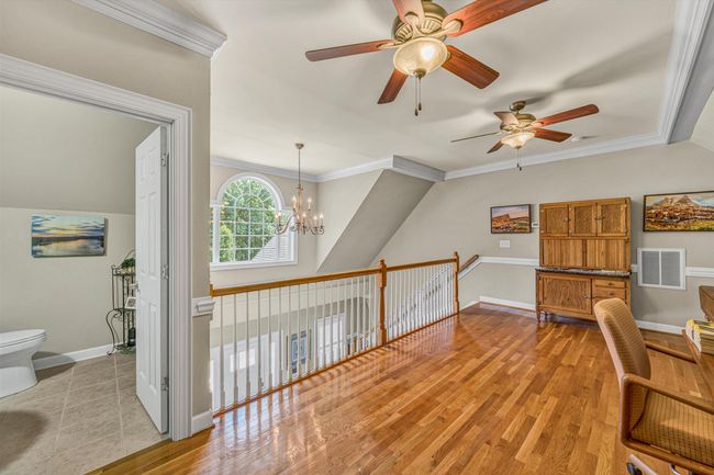220 Village Lane (40) | Image 32