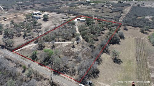 7879 Chestnut Rd, Beeville, TX, 78102 | Card Image