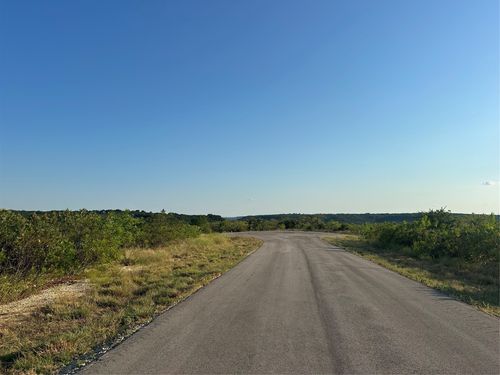 8409 Meridian Ct, Cleburne, TX, 76033 | Card Image
