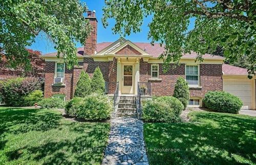 3 Parkview Hts, Scarborough, ON, M1N2V5 | Card Image