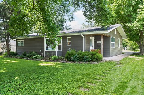 2207 S Florence Ave, Springfield, MO, 65807-3015 | Card Image