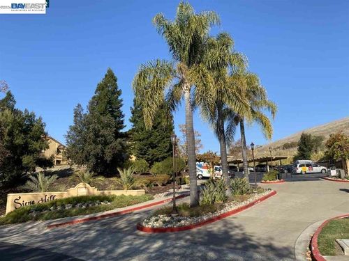 115-725 Watson Canyon Ct, San Ramon, CA, 94582-4988 | Card Image