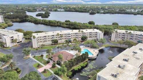 apt-22201-6575 99th Way N, SAINT PETERSBURG, FL, 33708-5500 | Card Image