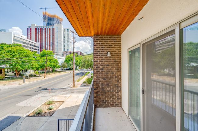 UNIT-12 - 908 Nueces St, Condo with 2 bedrooms, 2 bathrooms and 1 parking in Austin TX | Image 34