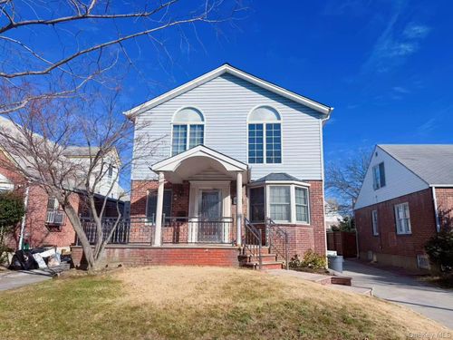 58-27 197th St, Fresh Meadows, NY, 11365-2315 | Card Image