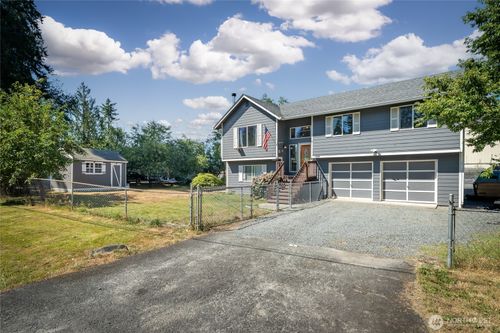 11520 181st Dr Ne, Granite Falls, WA, 98252-9682 | Card Image