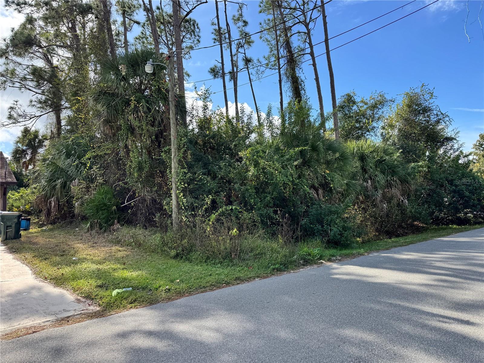 Land in NORTH PORT 2