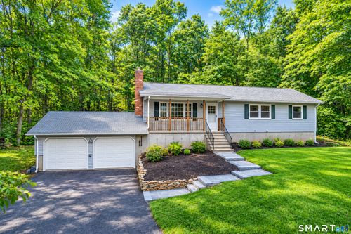 77 Stone Boat Rd, Guilford, CT, 06437-1170 | Card Image
