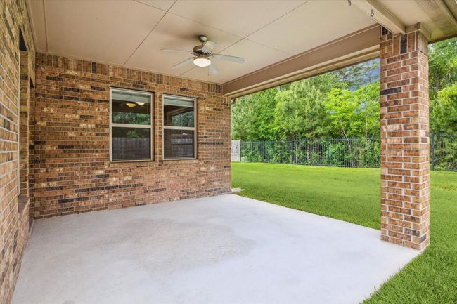 5332 Pointe Spring Xing, House other with 4 bedrooms, 2 bathrooms and 2 parking in Spring TX | Image 4