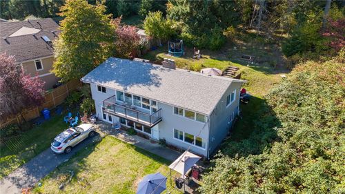 713 Dogwood Rd, Nanaimo, BC, V9R3C2 | Card Image
