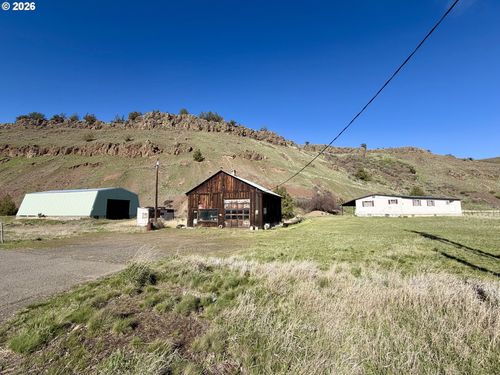 87861 Highway 82, Enterprise, OR, 97828-3041 | Card Image
