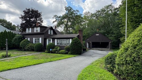 14 Maple Pl, Needham, MA, 02492-2107 | Card Image