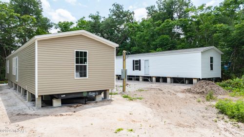 214 W Carroll Avenue, DELAND, FL, 32720 | Card Image