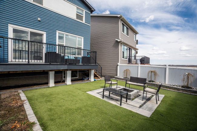 140 Howse Crescent Ne, Home with 3 bedrooms, 3 bathrooms and 4 parking in Calgary AB | Image 13