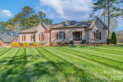 677 Rutledge Ave, Rock Hill, SC, 29732-1914 | Card Image