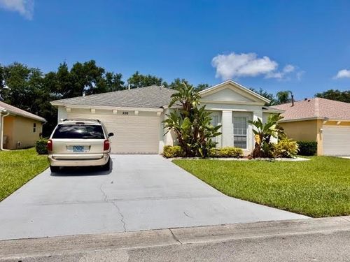 220 Sw Lake Forest Way, Port St Lucie, FL, 34986-1786 | Card Image