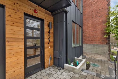 427 19th Ave E, Seattle, WA, 98112-5308 | Card Image