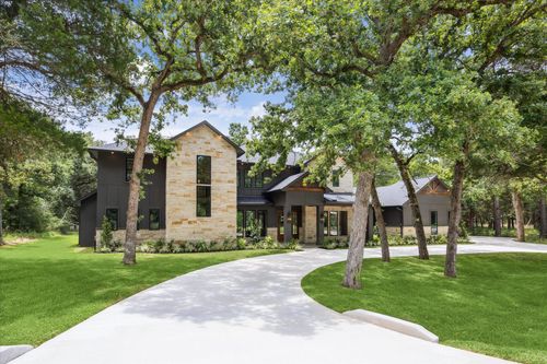 211 Saint Andrews Dr, New Ulm, TX, 78950-2297 | Card Image