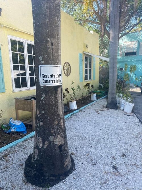 825 W Las Olas Blvd, Fort Lauderdale, FL, 33312-7376 | Card Image