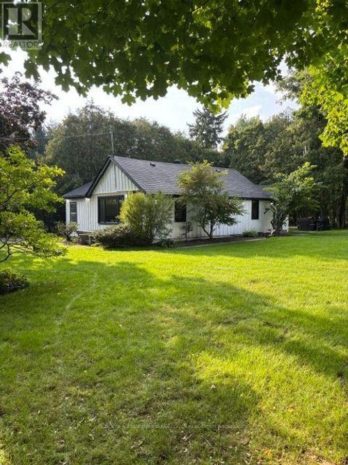 1847 Hwy 3, Norfolk, ON, N4B2W6 | Card Image