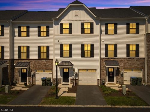 3 Saw Mill Cir, Hackettstown, NJ, 07840-1386 | Card Image
