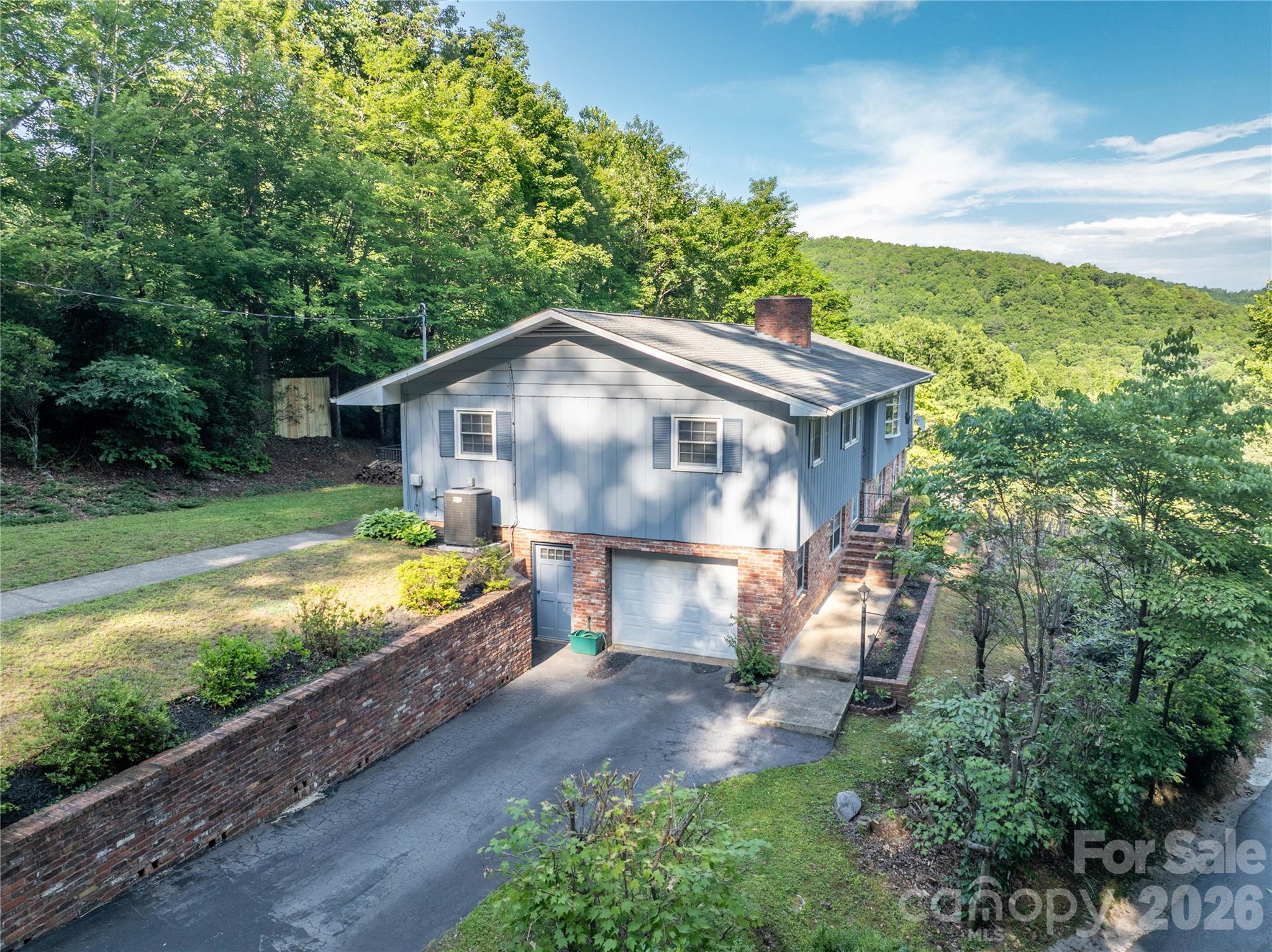Residential in Black Mountain 3