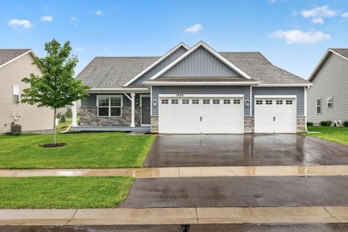 7654 207th St W, Lakeville, MN, 55044-5354 | Card Image