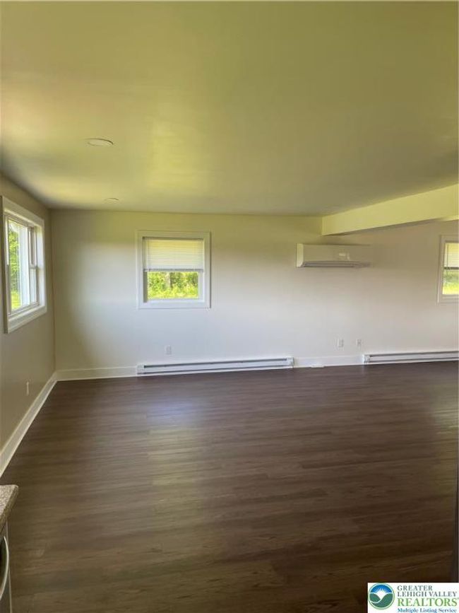 248 Kromer Rd, Condo with 2 bedrooms, 1 bathrooms and null parking in WIND GAP PA | Image 7