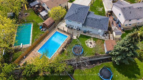 536 Nelson Court, Milton, ON, L9T3A6 | Card Image