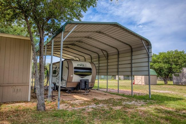 5200 Schulenberg Ln, House other with 3 bedrooms, 2 bathrooms and null parking in Burton TX | Image 15