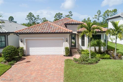 6770 Pennyroyal Dr, NAPLES, FL, 34114-2890 | Card Image