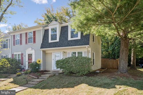 33 Devon Ct, STERLING, VA, 20165-5765 | Card Image