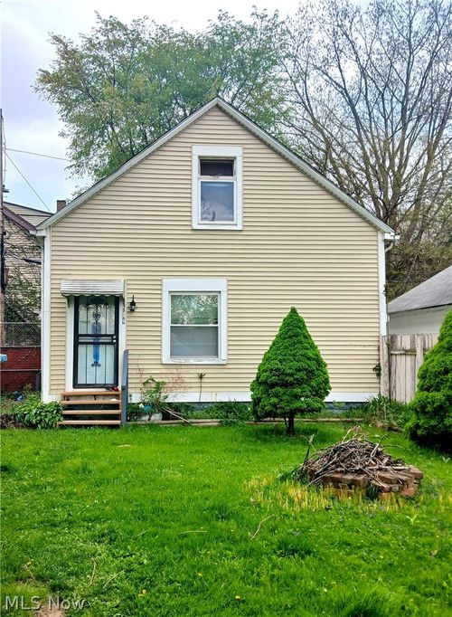 3080 W 46th Street, Cleveland, OH, 44102 | Card Image