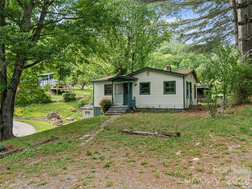 1669 Fisher Creek Rd, Sylva, NC, 28779-7723 | Card Image