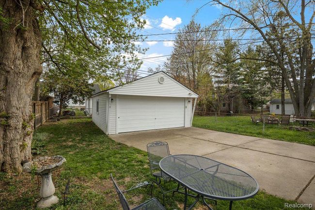 700 Silman St, House other with 3 bedrooms, 2 bathrooms and null parking in Ferndale MI | Image 24